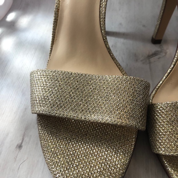 Heels - Picture 2 of 12